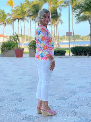 PALM BEACH FLOWER V NECK TOP - Cathys Place