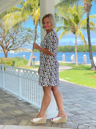 BLACK AND BEIGE ELBOW SLEEVE DRESS - Cathys Place