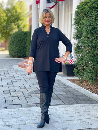 LULU-B  BLACK TUNIC LULU-B