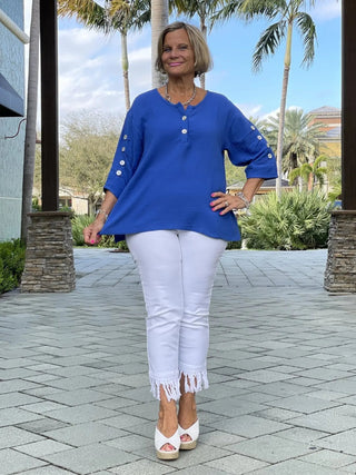BLUE WAFFLE 3 BUTTON TOP - Cathys Place