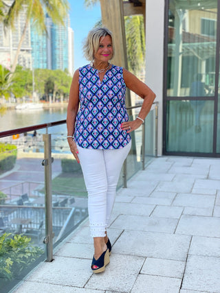 PINEAPPLE VACA SLEEVELESS V NECK LULU-B