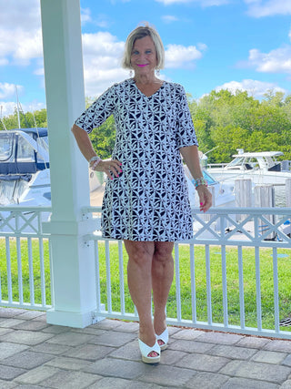 BLACK AND BEIGE ELBOW SLEEVE DRESS - Cathys Place