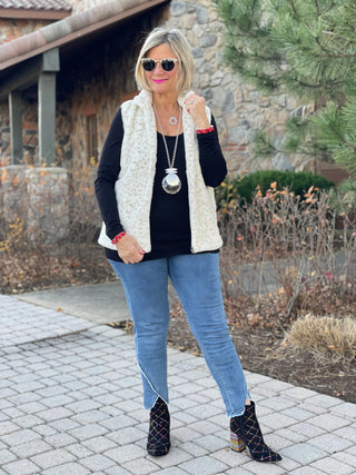 Ethyl  The Livonia - Cielo diagonal - Cathys Place