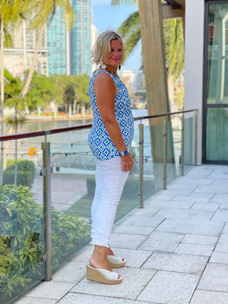 AQUA DIAMONDS KEYHOLE TOP LULU-B