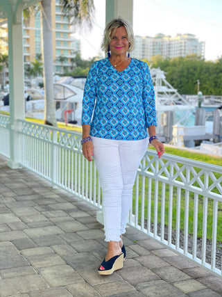 BAHAMA BLUE TURTLE V NECK LULU-B