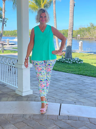 TIKI HUT ESCAPE CAPRI LULU-B