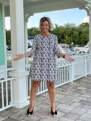 BLACK AND BEIGE SLEEVE DRESS - Cathys Place