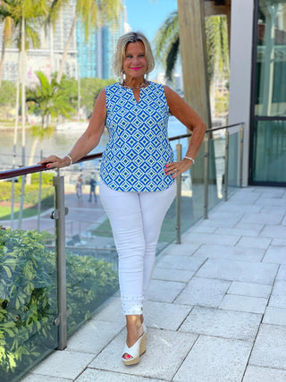 AQUA DIAMONDS SLEEVELESS V NECK LULU-B