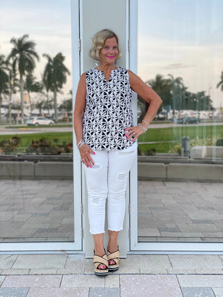 BLACK AND BEIGE SLEEVELESS TOP - Cathys Place
