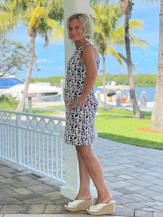 BLACK AND BEIGE SHIFT DRESS - Cathys Place