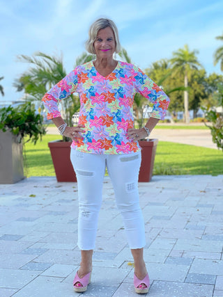 PALM BEACH FLOWER V NECK TOP - Cathys Place