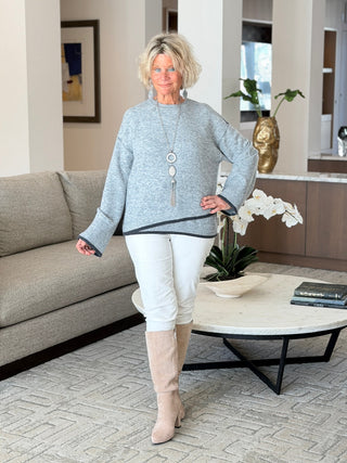 Contrast Trim Crew Neck Sweater - Heather Light Grey CHARLIE B