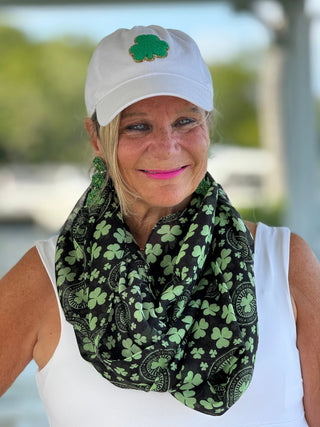 St. Patrick's Day Clover Pattern Infinity Accent fashions