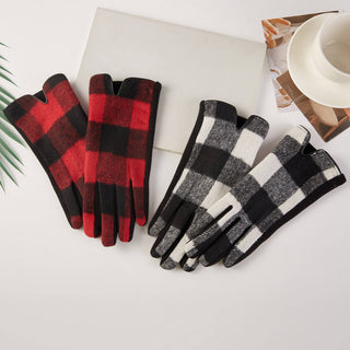 Buffalo Check Pattern Cozy Winter Gloves Hana