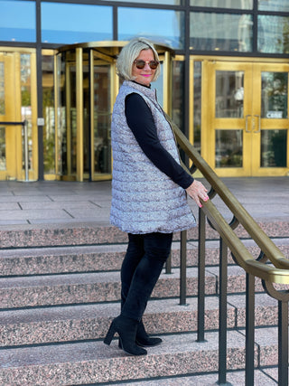 SAFARI BLACK AND BEIGE PUFFER VEST