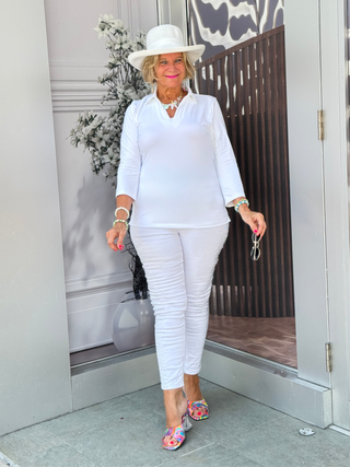 LULU-B SOLID WHITE SLEEVE COLLAR