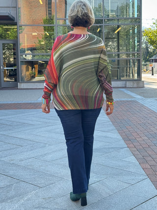 VIWAOL OLIVE Wavy Round Neck Knit Printed Sweater
