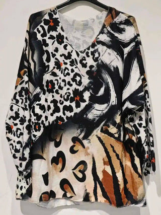 Poleah Italian Cozy Black Multi Sweater One Size