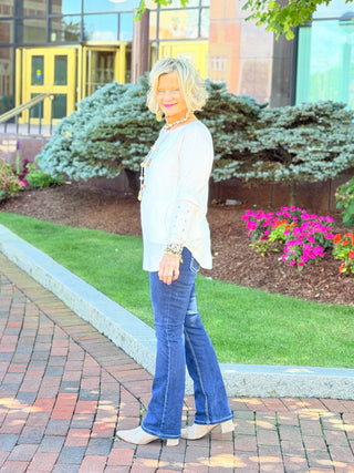 ETHYL SOFT POCKET CREAM SWEATER ETHYL JEANS
