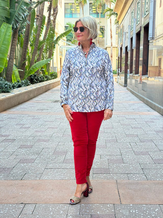 HOLIDAY WINTER WHITE HALF ZIPPER