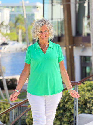 COASTAL GREEN SHORT SLEEVE COLLAR TOP LULU-B