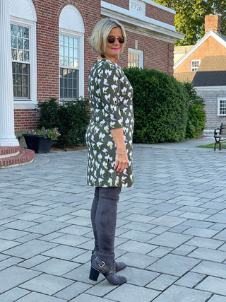LULU-B ALL SEASON KEYHOLE DRESS