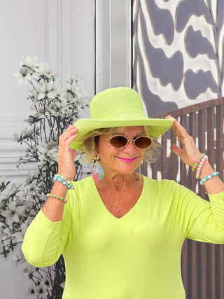 LIME V NECK TOP