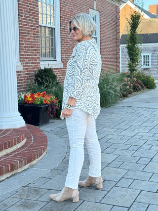 HOLIDAY IVORY JACQUARD TOP