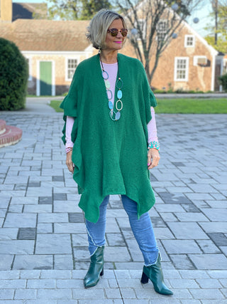 HOLIDAY GREEN RUFFLE WRAP