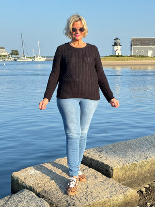 LULU-B BLACK CABLE CREW NECK SWEATER
