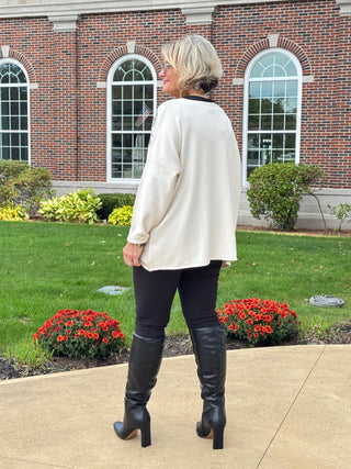 HEARTS & ANIMAL PRINT V-NECK SWEATER