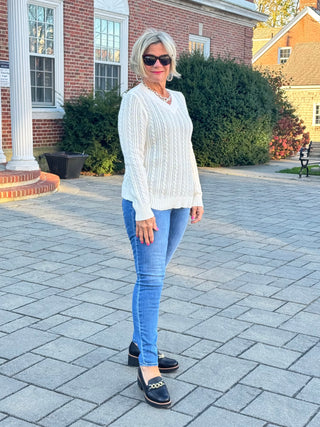 LULU-B CABLE WHITE V NECK SWEATER