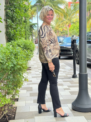 ANIMAL MIX PRINT LONG SLEEVE LUREX KNIT TOP VENTI6