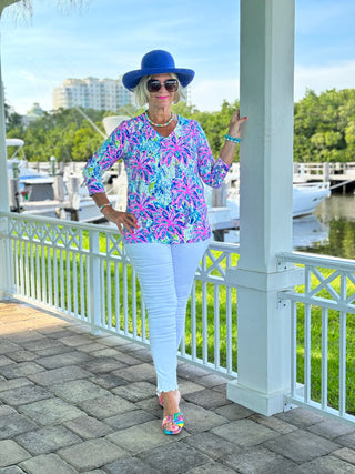 PINK PALM TREE V-NECK TOP