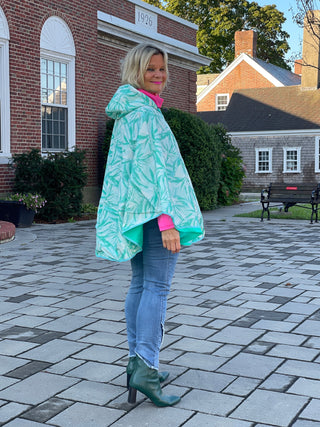 REVERSIBLE MINT FLORAL PONCHO - Cathys Place