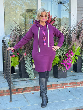 Lulu b kangaroo Cabernet scuba dress