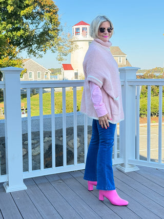 COLOR BLOCK TURTLE PINK POCKET SWEATER