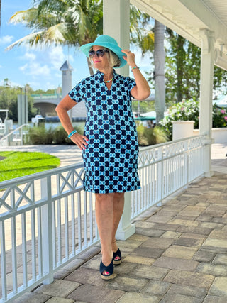 BLUE MEDALLION SHORT SLEEVE DRESS