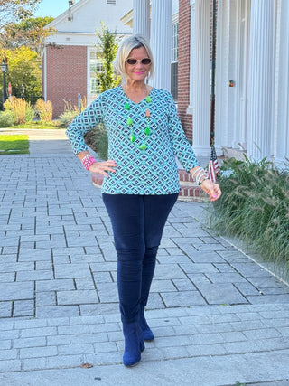 Lulu B  Bay Club V Neck Top