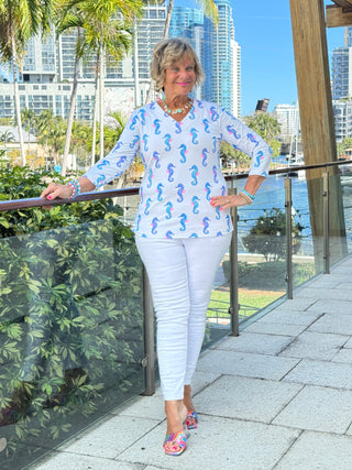 LULU B SHORELINE CHARM V NECK TOP