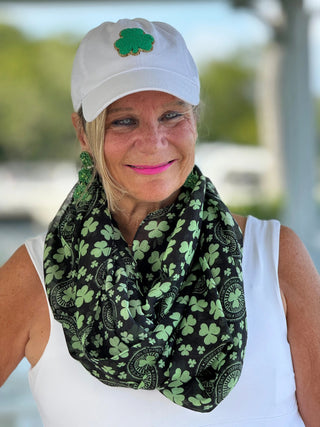 St. Patrick's Day Clover Pattern Infinity Accent fashions