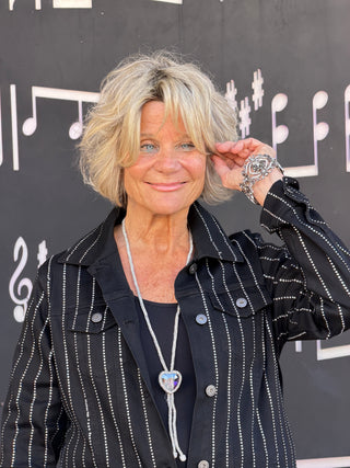 THE STARDUST BLACK JACKET ETHYL JEANS