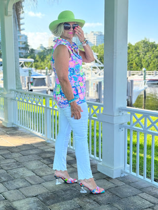 SANDY BEACH COLOR SLEEVELESS RUFFLE TOP