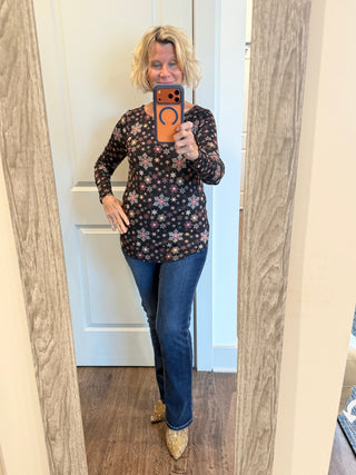 SNOWFLAKE PRINT LONG SLEEVE BOAT NECK TOP Cathys Place