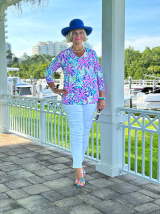 PINK PALM TREE V-NECK TOP