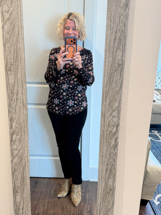 SNOWFLAKE PRINT LONG SLEEVE BOAT NECK TOP Cathys Place