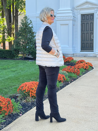 LULU-B SILVER SHORT PUFFER VEST