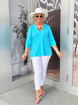 TAILORED AQUA SLEEVE V TOP