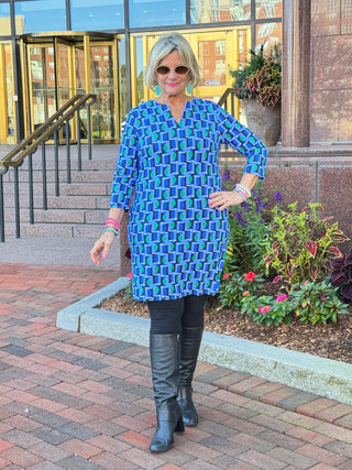 LULU-B Seaport Geo Notch Sleeve Dress