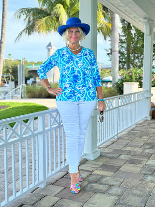 BLUE DREAMING V NECK TOP